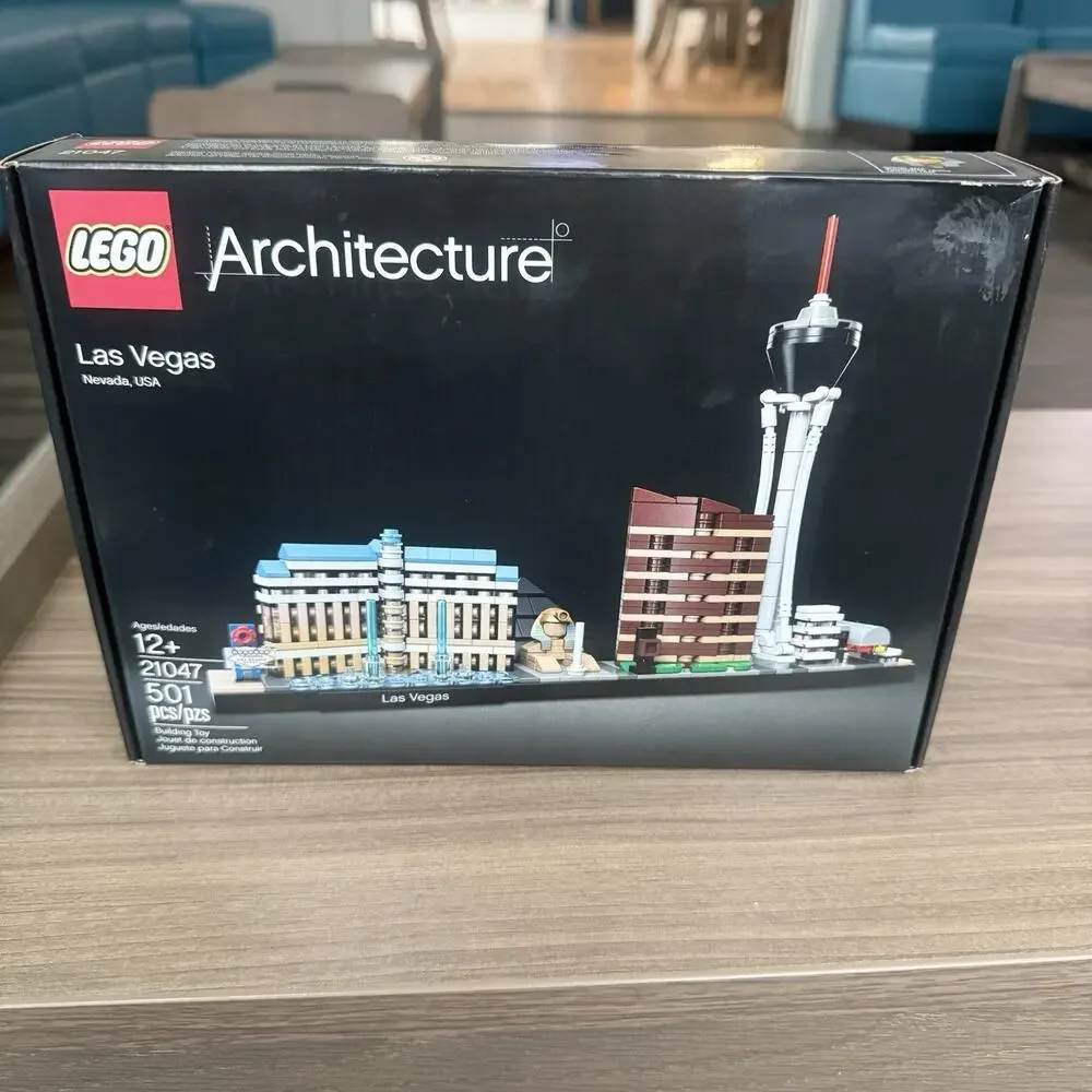 LEGO Architecture Las Vegas 21047 501pc Complete Set Boxed Retired 2018